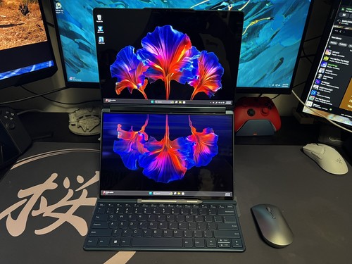 Lenovo yoga book 13iru8 - 9,