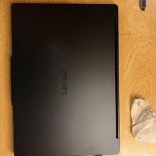 Lenovo Yoga 9i 2-in-1 Aura